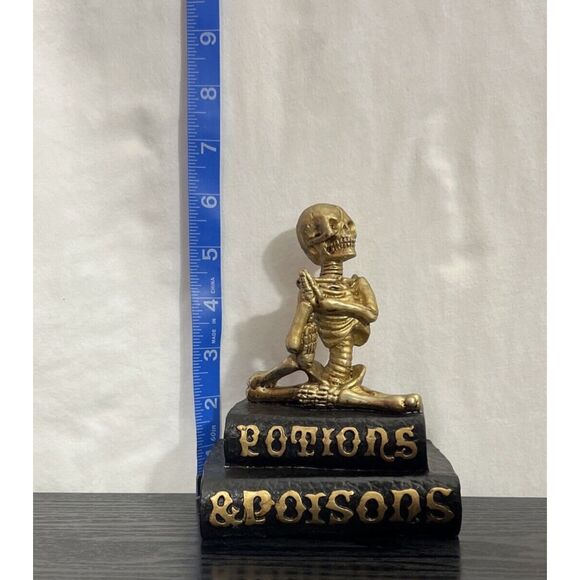 2 Skeleton Potion &Poisons and Book of Spells Decor Halloween Gold and Black - Picture 12 of 12